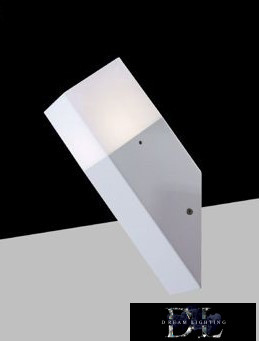 UNIVERSO Kültéri fali lámpa 1xE27 max.12w IP44 fehér 78x78x250mm 5év