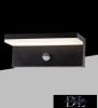 UNIVERSO Kültéri fali lámpa mozgásérzékelővel 10w 1000lm 6500k IP54 fekete 210x90x82mm 3év