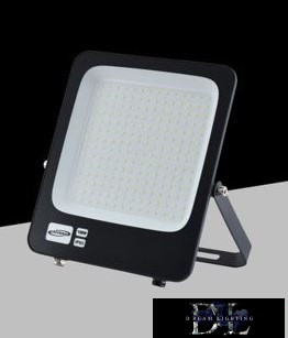 UNIVERSO LED reflektor 150w 12000lm 3000k 120° IP65 fekete 253x301x31mm