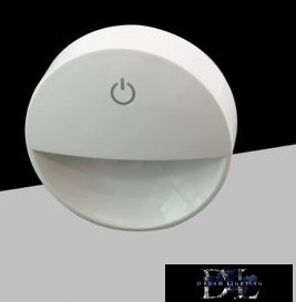 UNIVERSO LED ÉJJELI LÁMPA KAPCSOLÓVAL IP20 0.6W 3000K 12lm Fehér