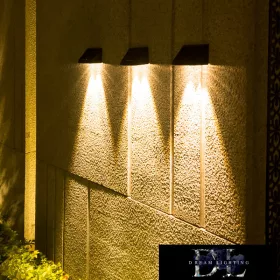   UNIVERSO Solar fali lámpa 5V 0.8w 30lm 6500k IP65 fekete 142x80x73mm