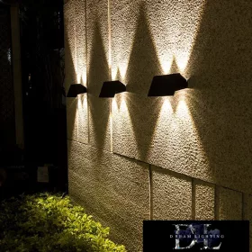   UNIVERSO Solar fali lámpa 5V 1w 60lm 6500k IP65 fekete 170x80x73mm