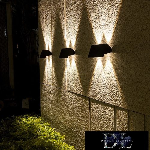 UNIVERSO Solar fali lámpa 5V 1w 60lm 6500k IP65 fekete 170x80x73mm