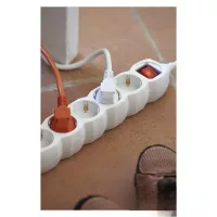 Hosszabbító, elektromos elosztó